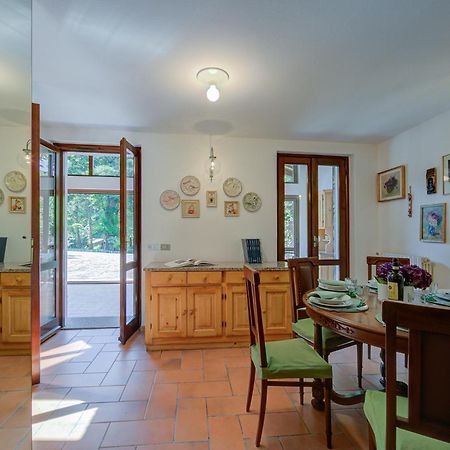 Villa Il Castagno Few Min From Beach - Happy Rentals Castelveccana Exterior foto