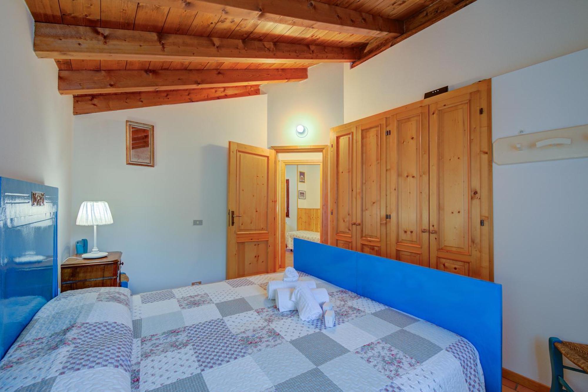 Villa Il Castagno Few Min From Beach - Happy Rentals Castelveccana Exterior foto