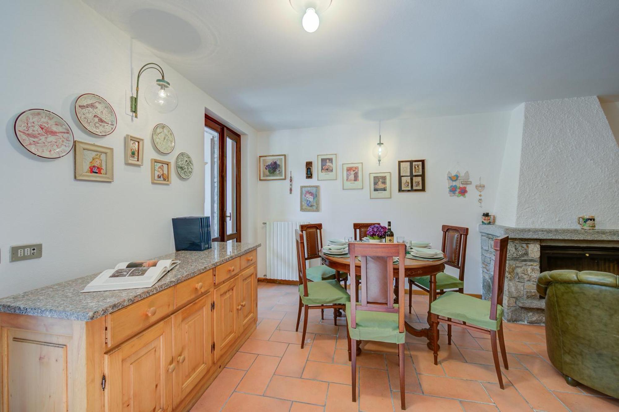 Villa Il Castagno Few Min From Beach - Happy Rentals Castelveccana Exterior foto