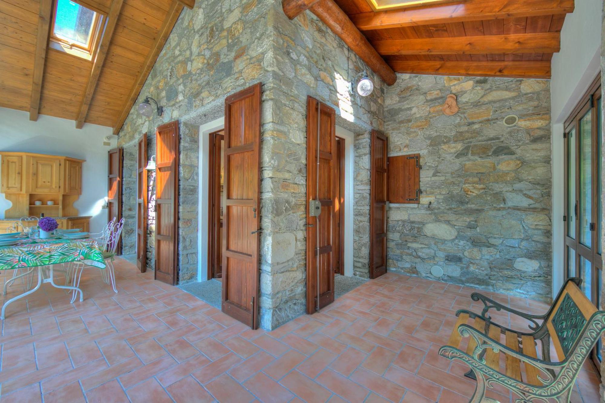 Villa Il Castagno Few Min From Beach - Happy Rentals Castelveccana Exterior foto